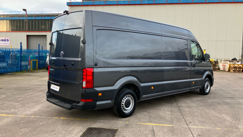 Volkswagen Crafter Cr35 Lwb Diesel 2.0 TDI 140PS Trendline High Roof Van Auto